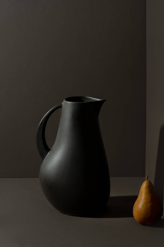 Stoneware Pitcher | Kuduo 64 oz : Matte Black