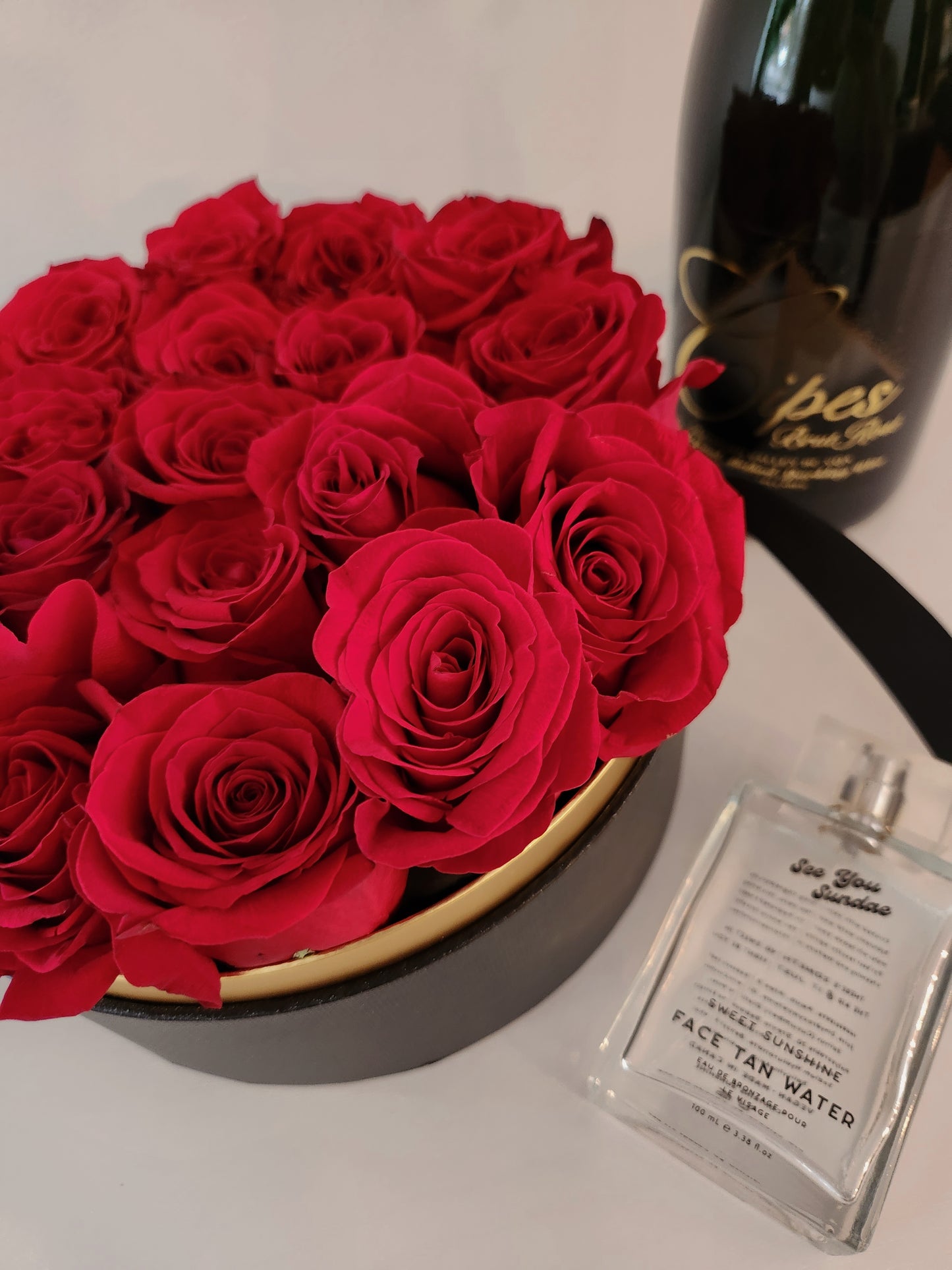 Love Day Lux Rose Box